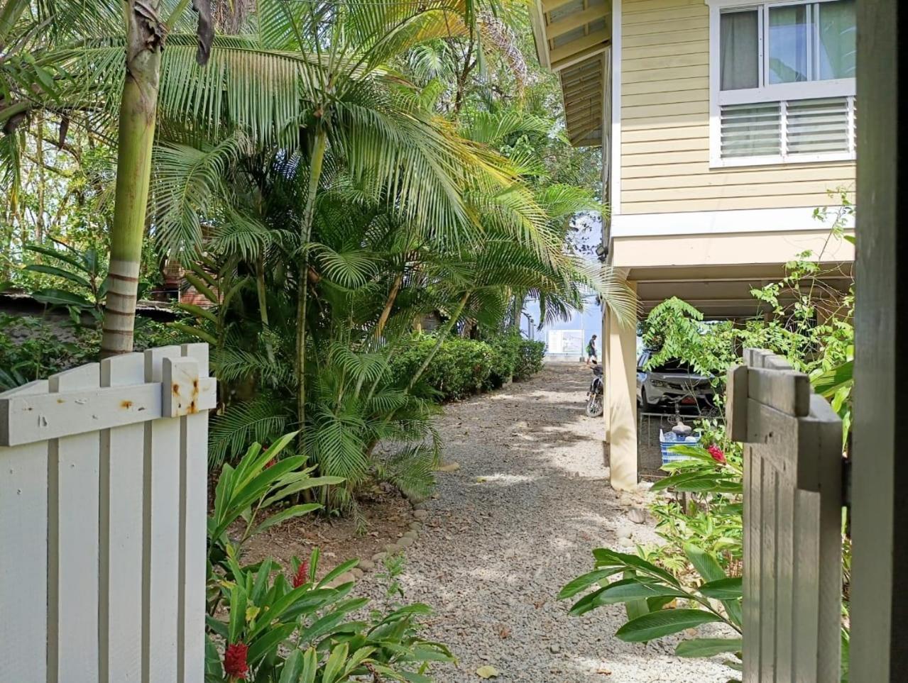Santuarios Del Mar Apartment Bocas del Toro Exterior photo